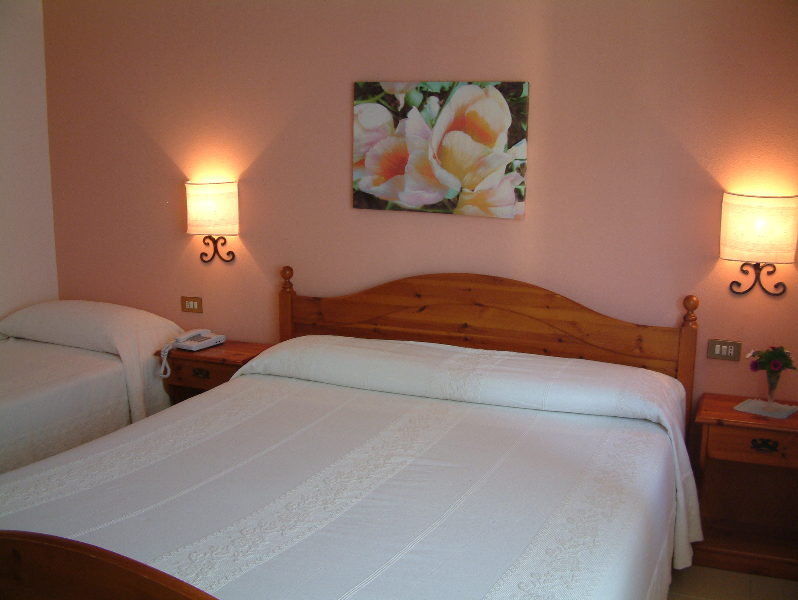 Hotel Stella Marina San Teodoro  Exterior photo